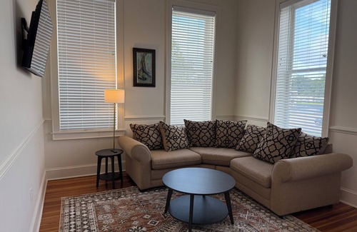 Camden Apartment | The Hobkirk Suite