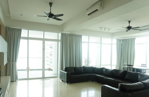 Downtown George Town Condo | The Holiday Residence