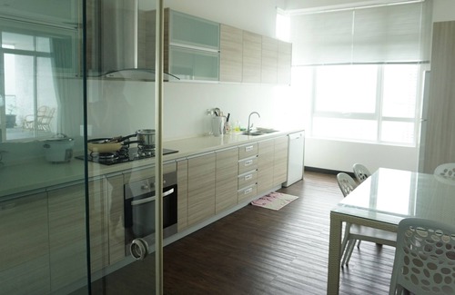 Downtown George Town Condo | The Holiday Residence