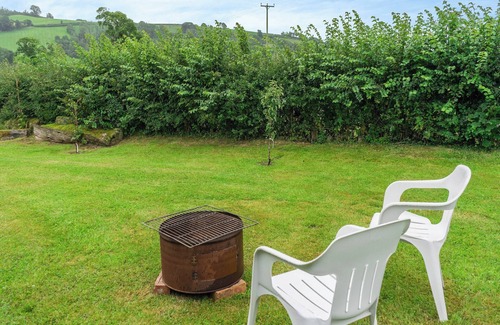 Pentrefelin Cottage | The Honey Pod - UK44780