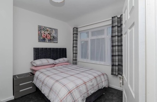Becontree House | The house with Exclusive rooms