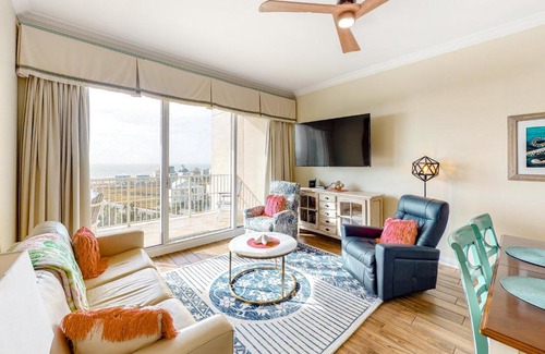 Fort Morgan Apartment | The Indies