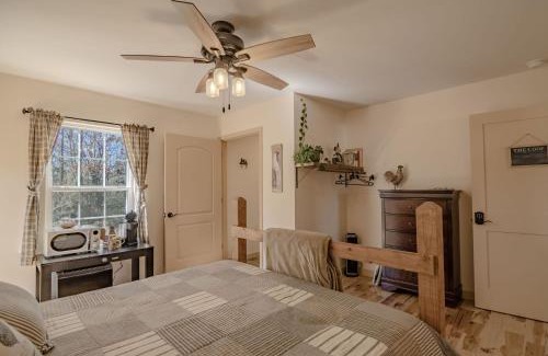 Whitley City Bed & Breakfast | The Inn at Beulah Farm - The Coop