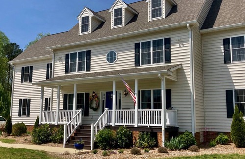 Barhamsville House | The Inn at Woodmont Plantation, Gauthier Vineyard's Winery & Event Center