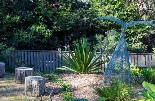 Killcare House | The Killcare Beach Pad - Easy walk to beach and bay, pet friendly