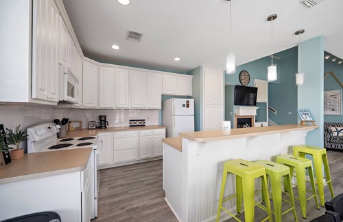 Isla Del Sol House | The Krusty Krab | Pet-friendly, Estuary Views