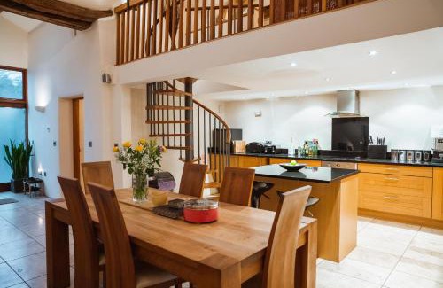 Embleton House | The Lazy Fish