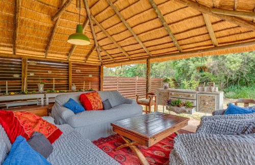Magaliesberg House | THE LAZY LAPA