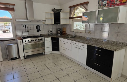 Sabana Liber Villapark House | The Lazy Lizzard