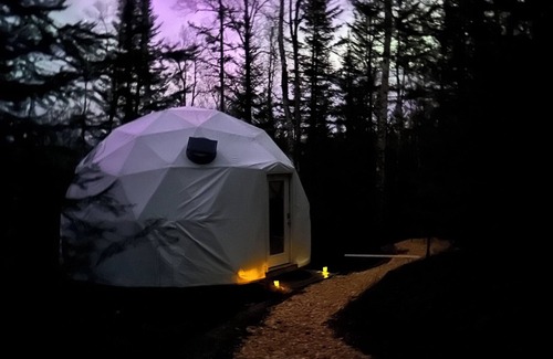 Grand Marais House | The Lena Dome - 5 minutes to Grand Marais
