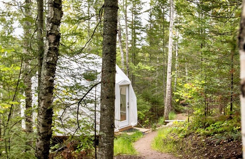 Grand Marais House | The Lena Dome - 5 minutes to Grand Marais