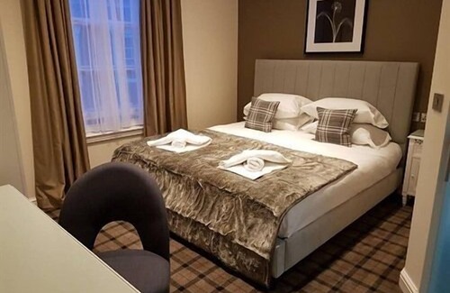 Brewood Hotel | The Lion Hotel