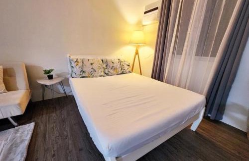 Canlubang Apartment | The Little Abode Nuvali - Smart Studio Unit with Balcony & free pool access