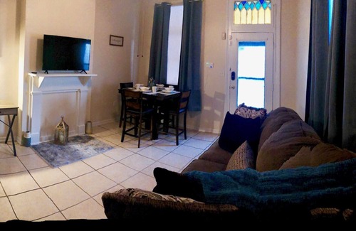 Seventh Ward House | The Little Big Easy Cozy and Convenient