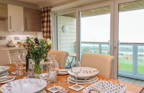 Westleigh Cottage | THE LOBSTER POT, family friendly in Westward Ho!