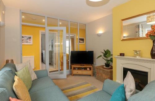 Overstrand House | The Lobster Pot