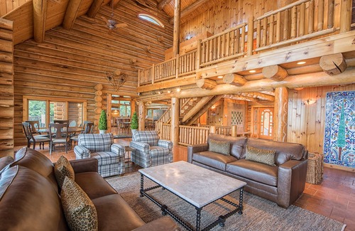 Lake Norman of Catawba Cabin | THE LODGE! Best views on the Lake! Amazing Log Cabin-Pool | Sleeps 22 |Pickle Ball Court