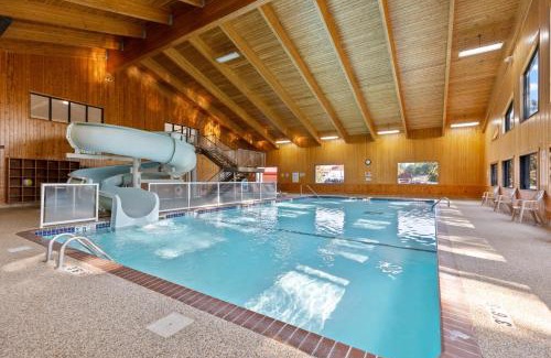 Breezy Point Resort | The Lodges at Breezy Point