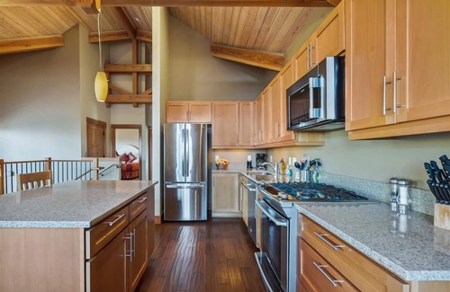 Tolovana Park House | The Lodges C-1 - Beachcomber Vacation Homes