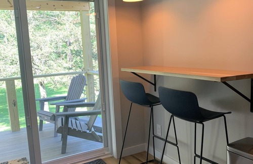 Tillson Apartment | The Loft at 'Blue Heron Watch' Nature Getaway