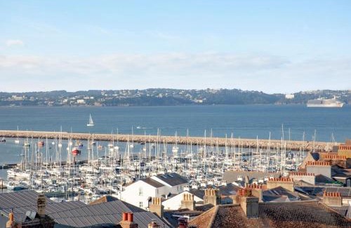 Brixham House | The Lookout 43 - Cottage