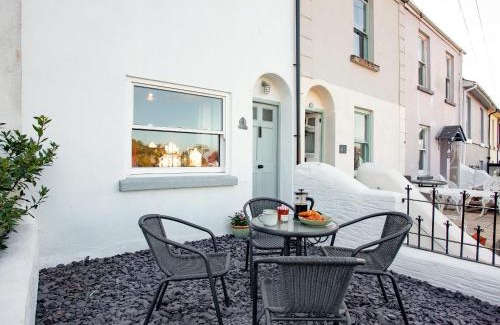Brixham House | The Lookout 43 - Cottage