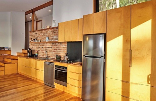 Eaglehawk Neck House | The Lookout House at Pirates Bay