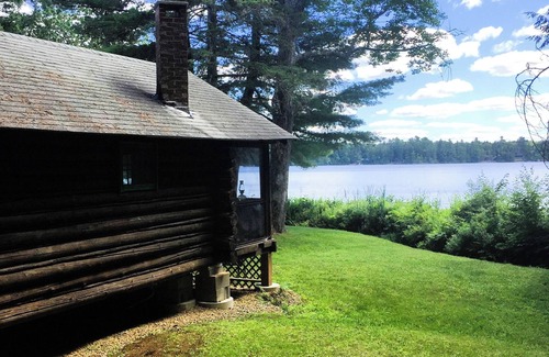 Industry Cabin | The Love Nest - a Cozy Lakefront Log Cabin