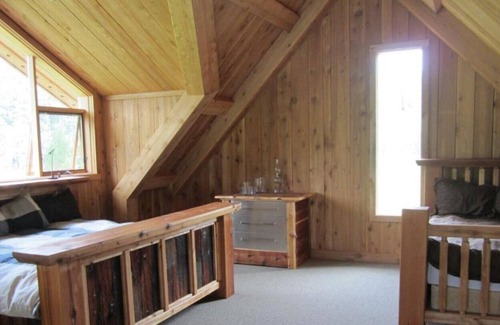 Moricetown House | The Luxurious Lodge - L.D.R.