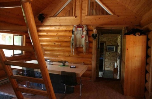 Moricetown House | The Luxurious Lodge - L.D.R.