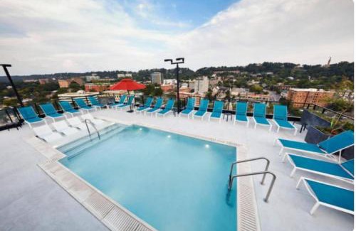 Five Points South Apartment | The Magic City Travelers Nest