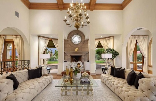 Palm Springs House | The Main Pond Estate