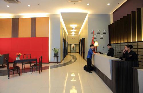 Ortigas Center Apartment | The Malayan Plaza Hotel