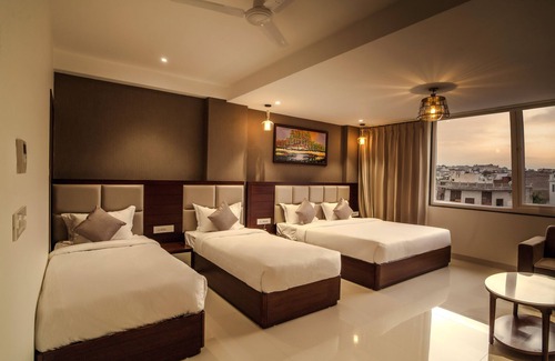 Udaipur City Centre Hotel | THE MANGAL VIEW RESIDENCY - A Luxury Boutique Business Hotel