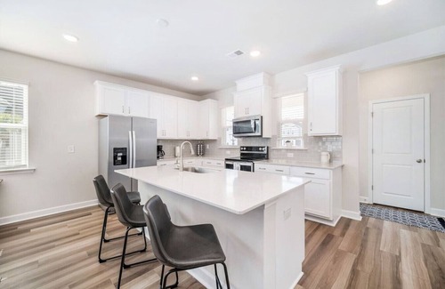 Johns Island House | The Marshview Retreat - Charming 3BR/2.5BA