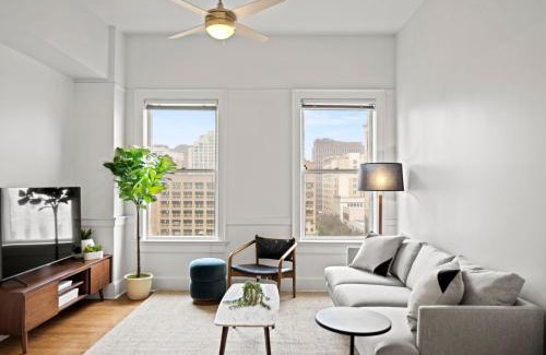 Downtown San Antonio Apartment | The Maverick, powered by Placemakr - River Walk