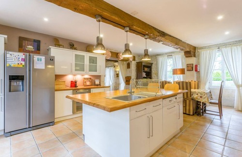 Annepont Villa | The Millhouse - Ten Bedroom Villa, Sleeps 24