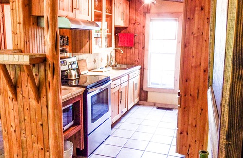 Kerrville Cottage | The Mission - Artfully-Crafted Home in Kerrville's Most Eclectic Neighborhood