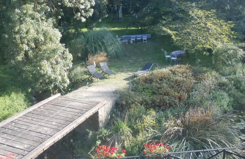 Yvre-l'Eveque House | The Moulin de Courmauboeufs. Private park and river