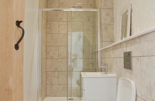 Blaisdon House | The Nag's Stable - Ukc4136