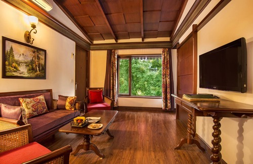Nainital Hotel | The Naini Retreat, Nainital