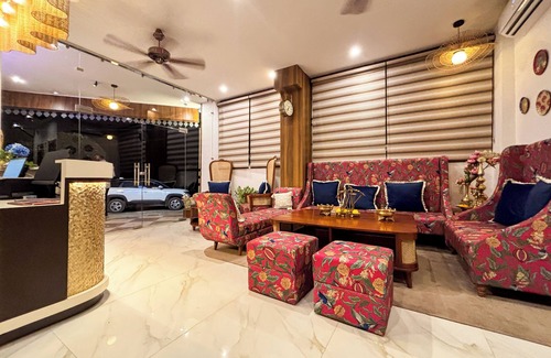 Rishikesh Hotel | The Neeraj Ganga Rajmahal Wellness Dream