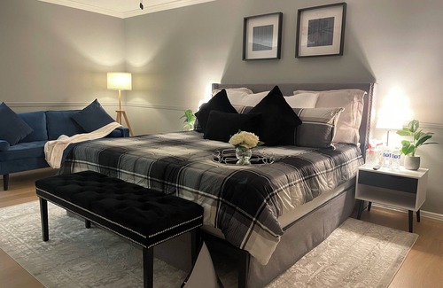 Burlington House | The Nestled Beauty !