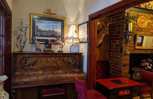 North Shore Hotel | The New Guilderoy Hotel