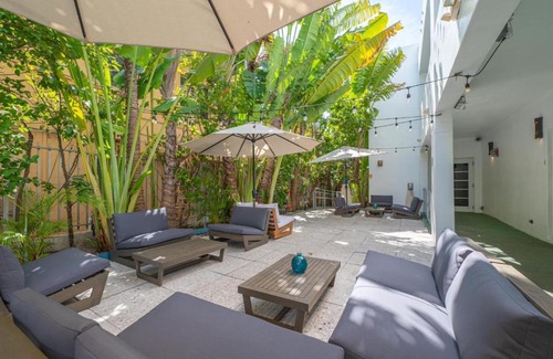 North Beach Apartment | The New Hotel