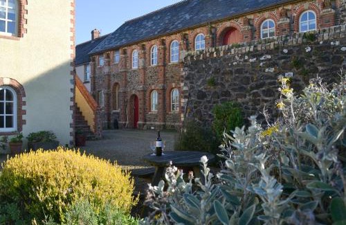 Hartland House | The Nook