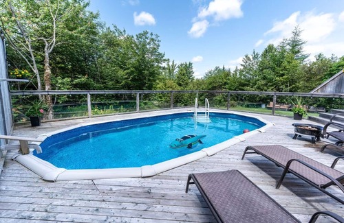 Porters Lake House | The Nordique Retreat