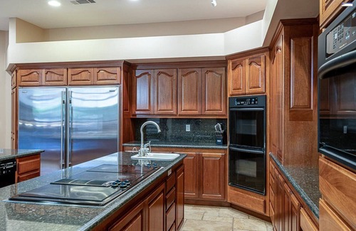 Murrieta House | The Oaktree Estate by Fieldtrip | 7 Acre Private Resort with Lake, Pool & Vineyard