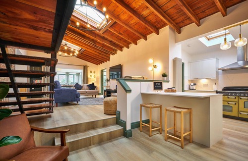 Alyth House | The Old Stables - Hot Tub, Sauna and Cinema