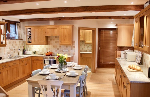 Torcross House | The Old Stables in South Devon with private decking, overlooking Start Bay